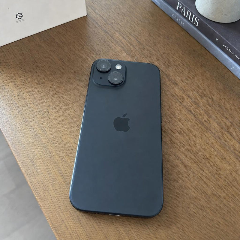 Apple iPhone 15 (Reconditionné – Qualité A+) – foto della recensione 1