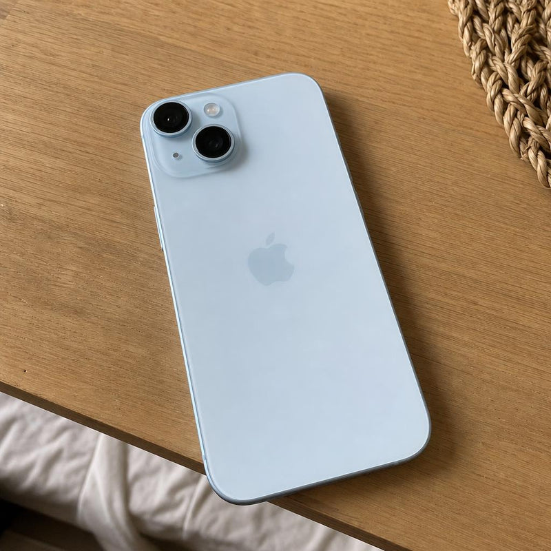 Apple iPhone 15 (Reconditionné – Qualité A+) – foto della recensione 22