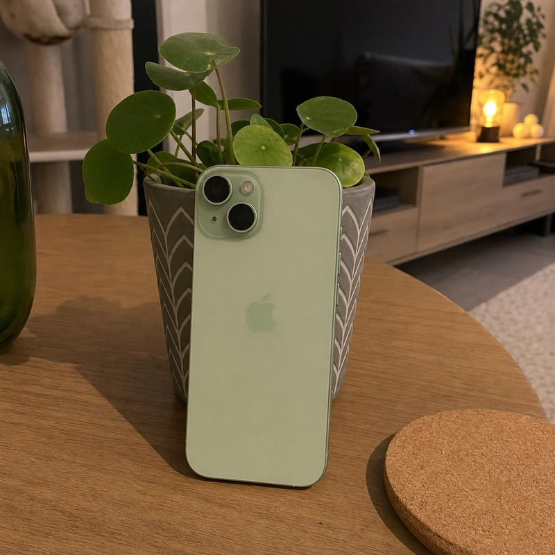 Apple iPhone 15 (Reconditionné – Qualité A+) – foto della recensione 28