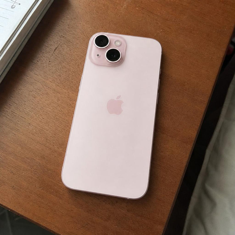 Apple iPhone 15 (Reconditionné – Qualité A+) – foto della recensione 7