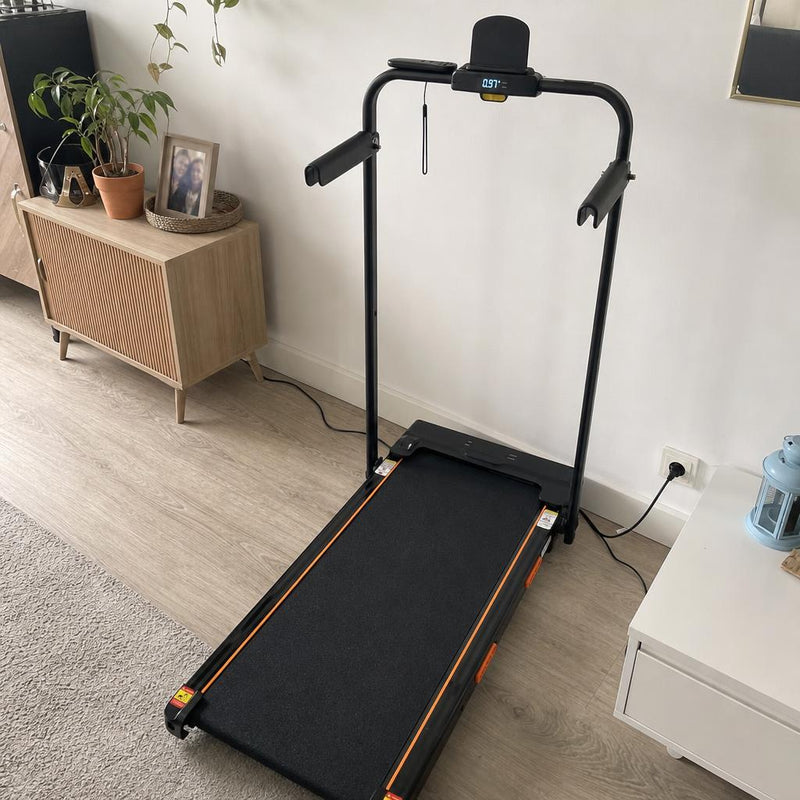 Tapis de Marche Pliable Inclinable,Accoudoirs Réglables – foto della recensione 10